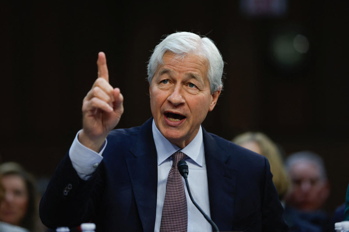 JPMorgan notches another record year of profits